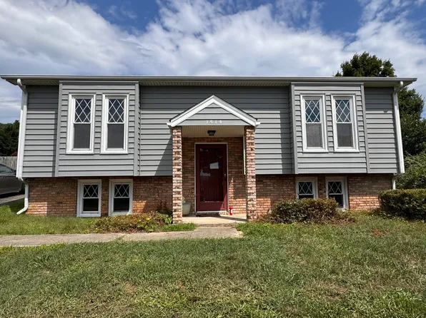 1519 Poplar Ave, Salem, VA 24153