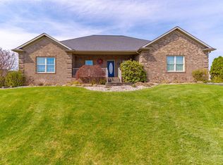 3126 Sand Castle Dr, Henderson, KY 42420