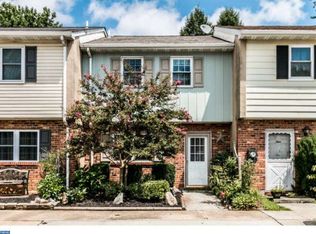 7 James Ct, Newark, DE 19702