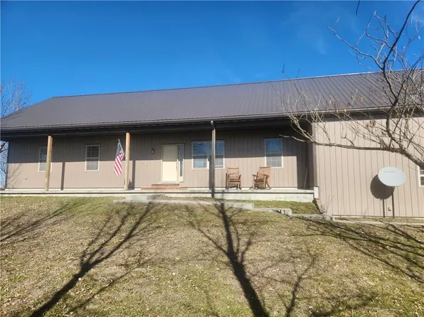 3337 Reno Rd, Ottawa, KS 66067