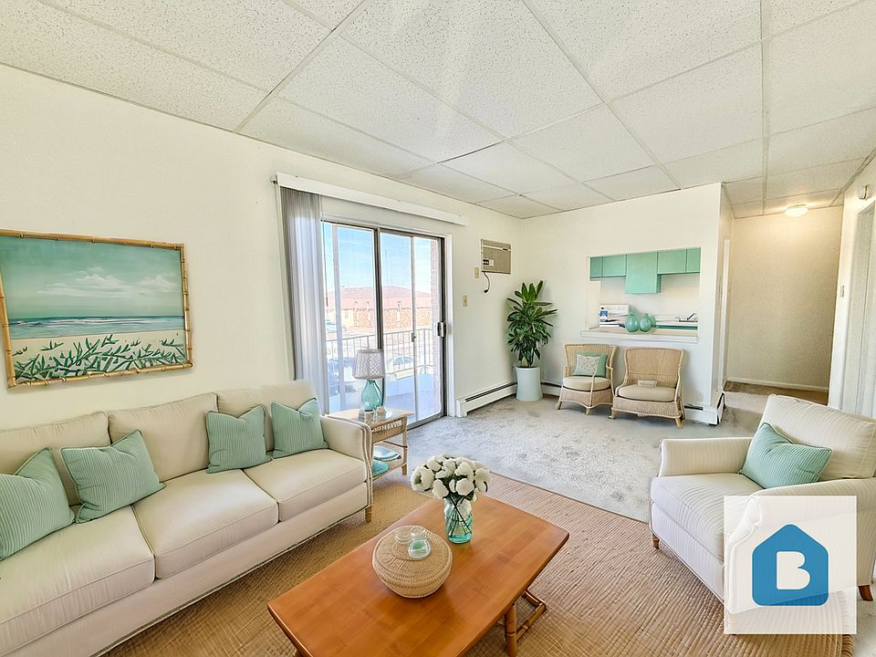 1st image of 108 Arthur St APT 10