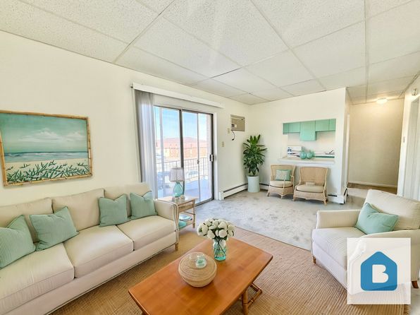 108 Arthur St APT 10