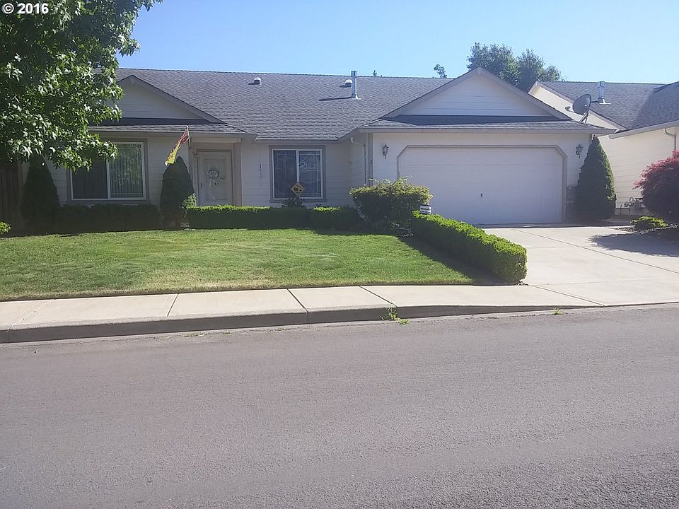 1st image of 16707 NE 10th St
