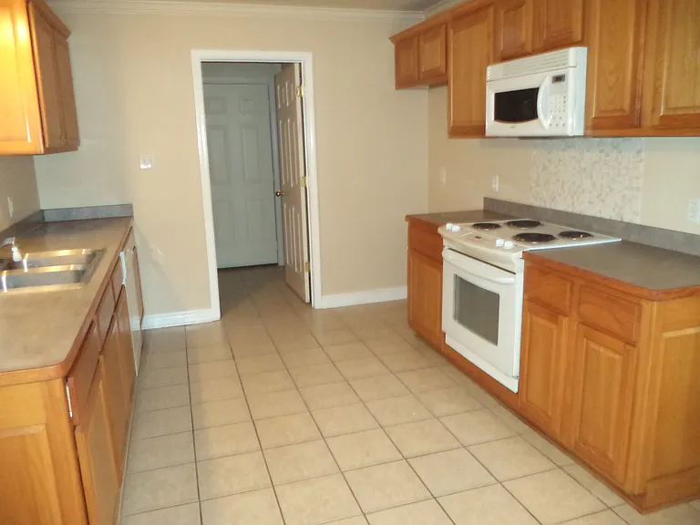 103 Wintergreen Ct — Photo 4