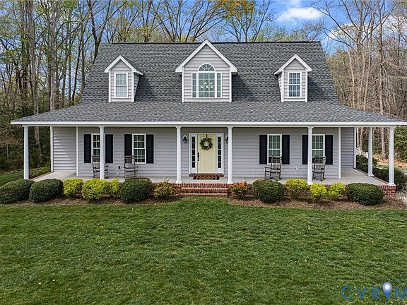 5th image of 5610 Mount Landing Rd
