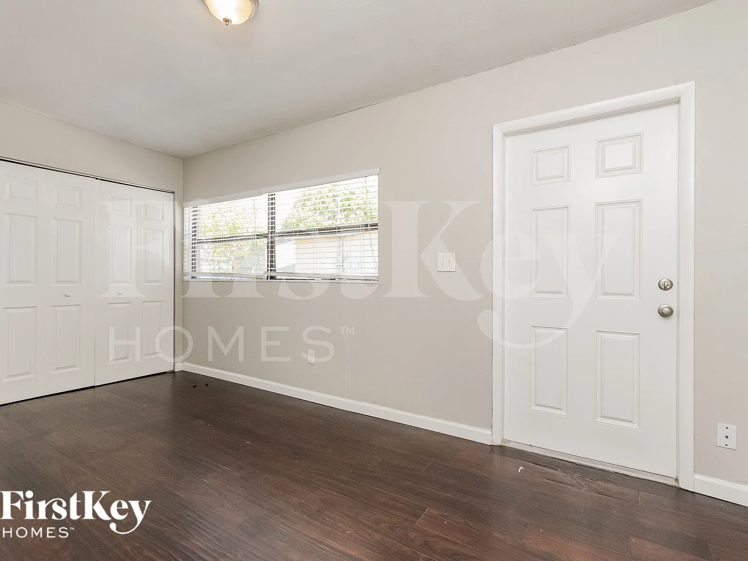 3 bed, 2.0 bath, 959 sqft, $1,855 — Photo 3