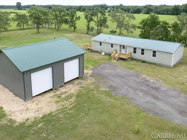1931 55th St, Fennville, MI 49408