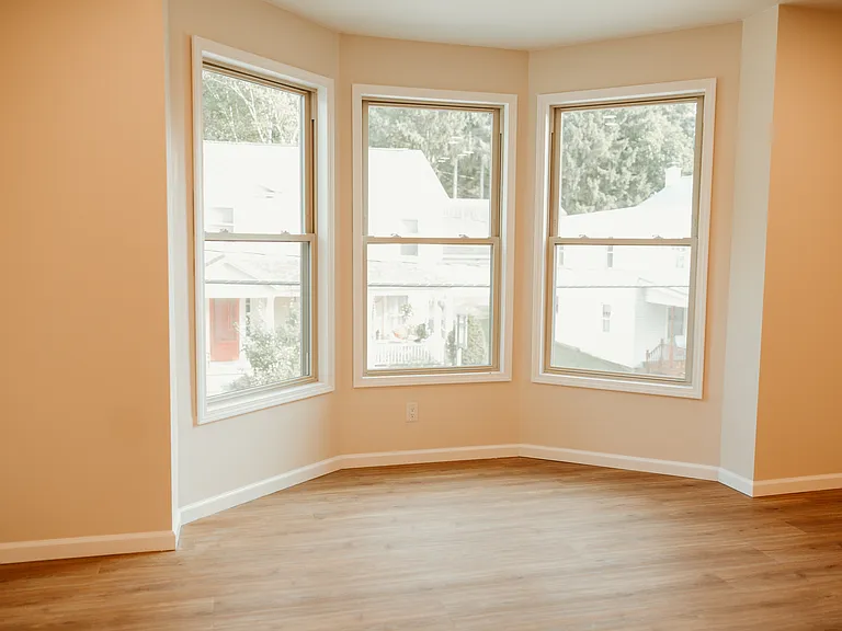 212 Main St #2 — Photo 10