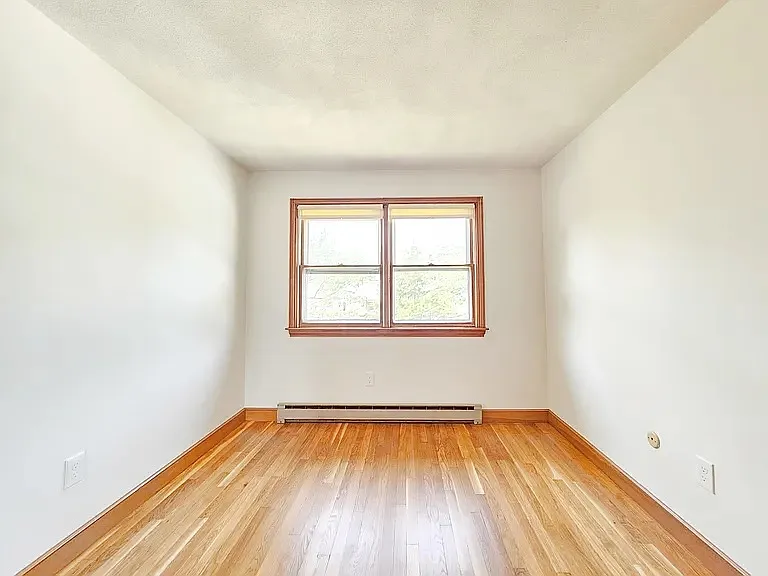 50 Lee St #2 — Photo 10