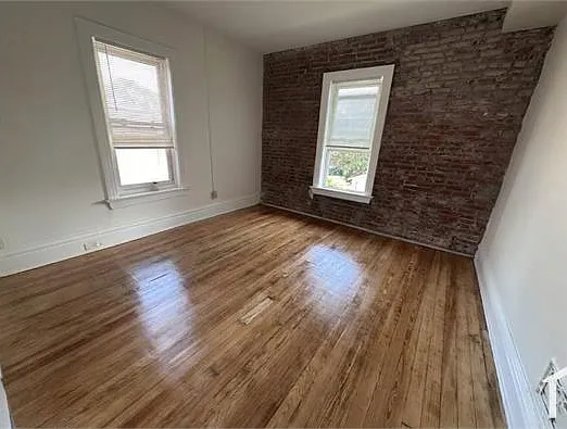 2906 Victor St #2F — Photo 6