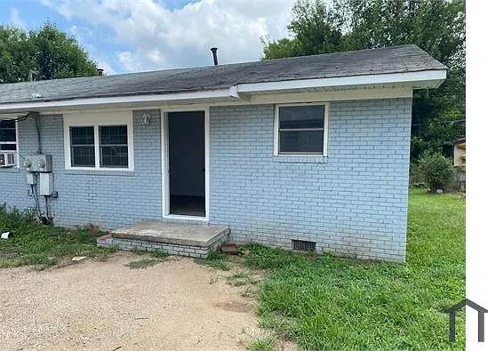 2 bed, 600 sqft, $895 — Photo 2