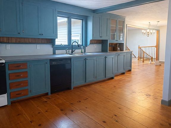 2nd image of 130 Faith Dr