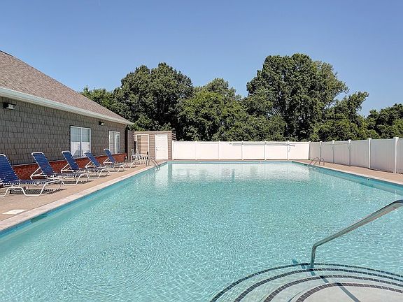 2nd image of 3110 Elm Hill Pike APT 1905