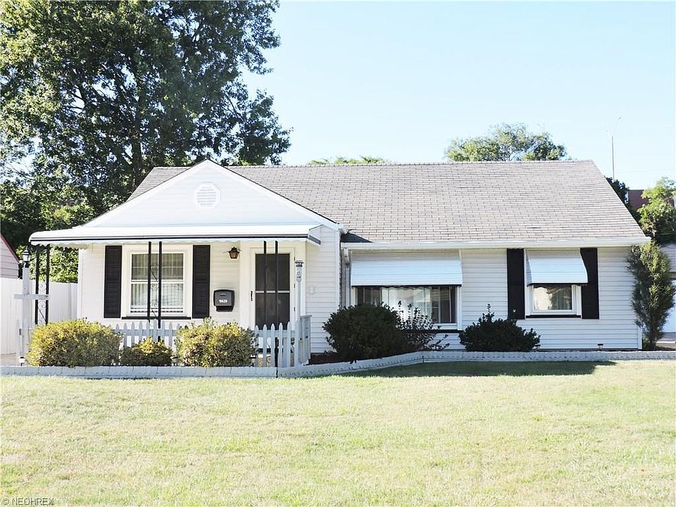 1st image of 15628 Eleanore Dr