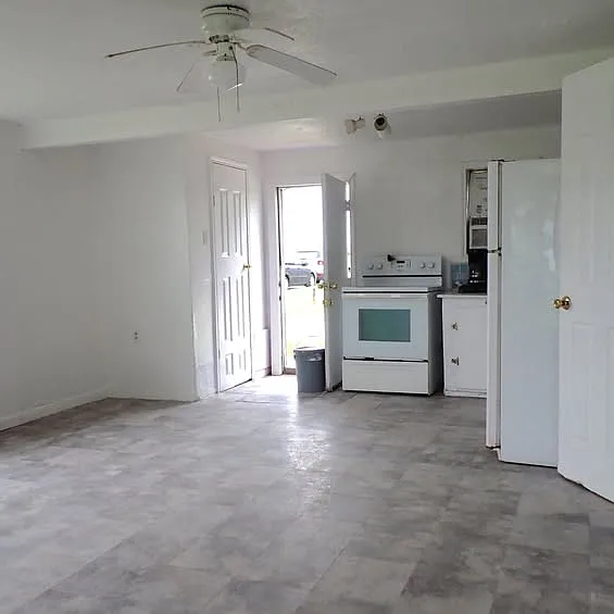203 Cherry St #E — Photo 4