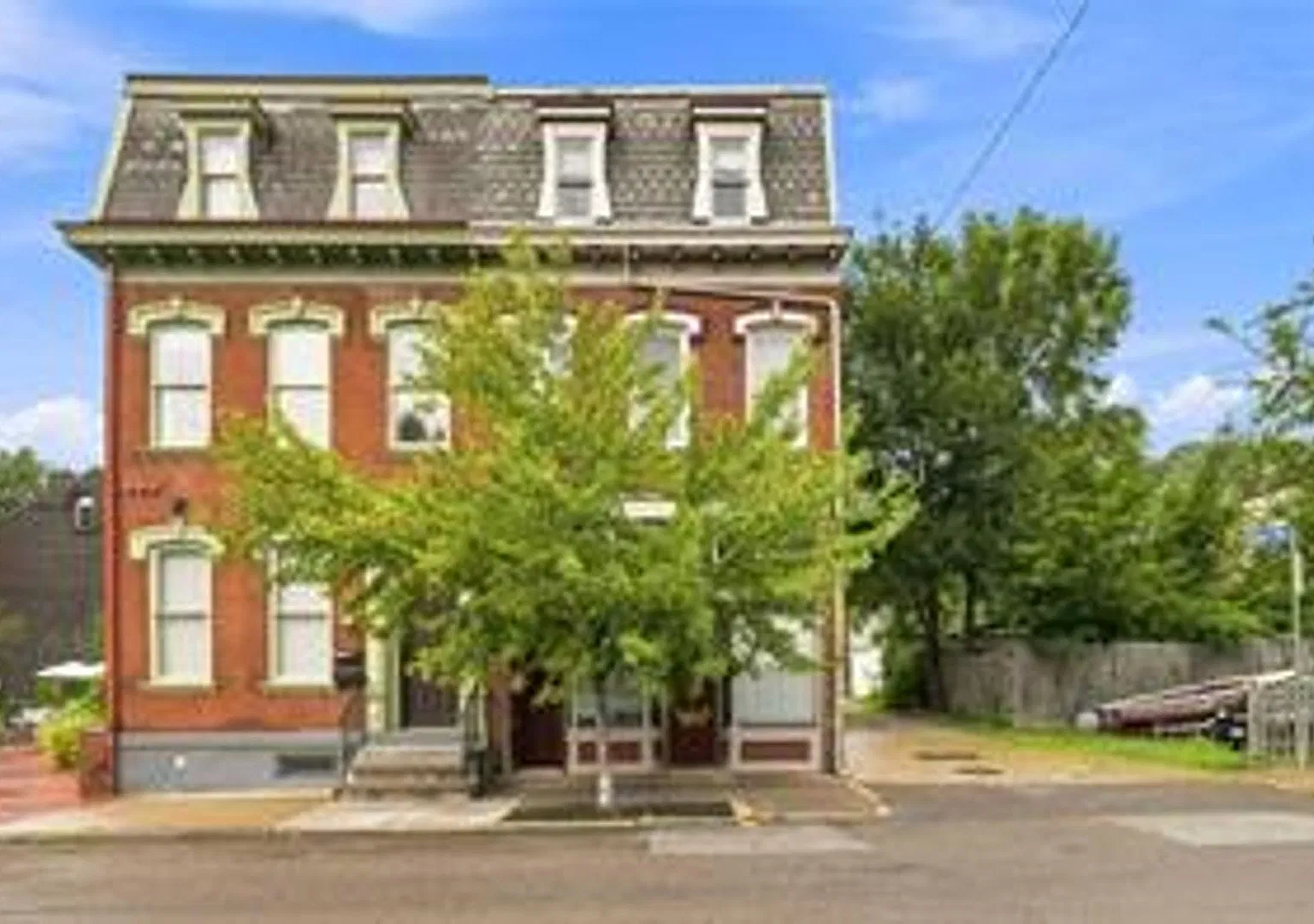 614 Jacksonia Street — Photo 1