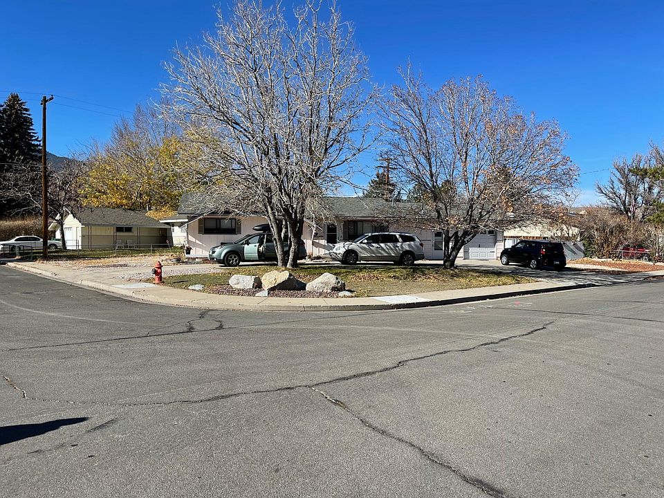 Corner of Mountain St and Carroll Dr
