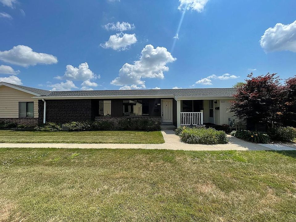 1st image of 5265 Woodbridge Ln S #5265