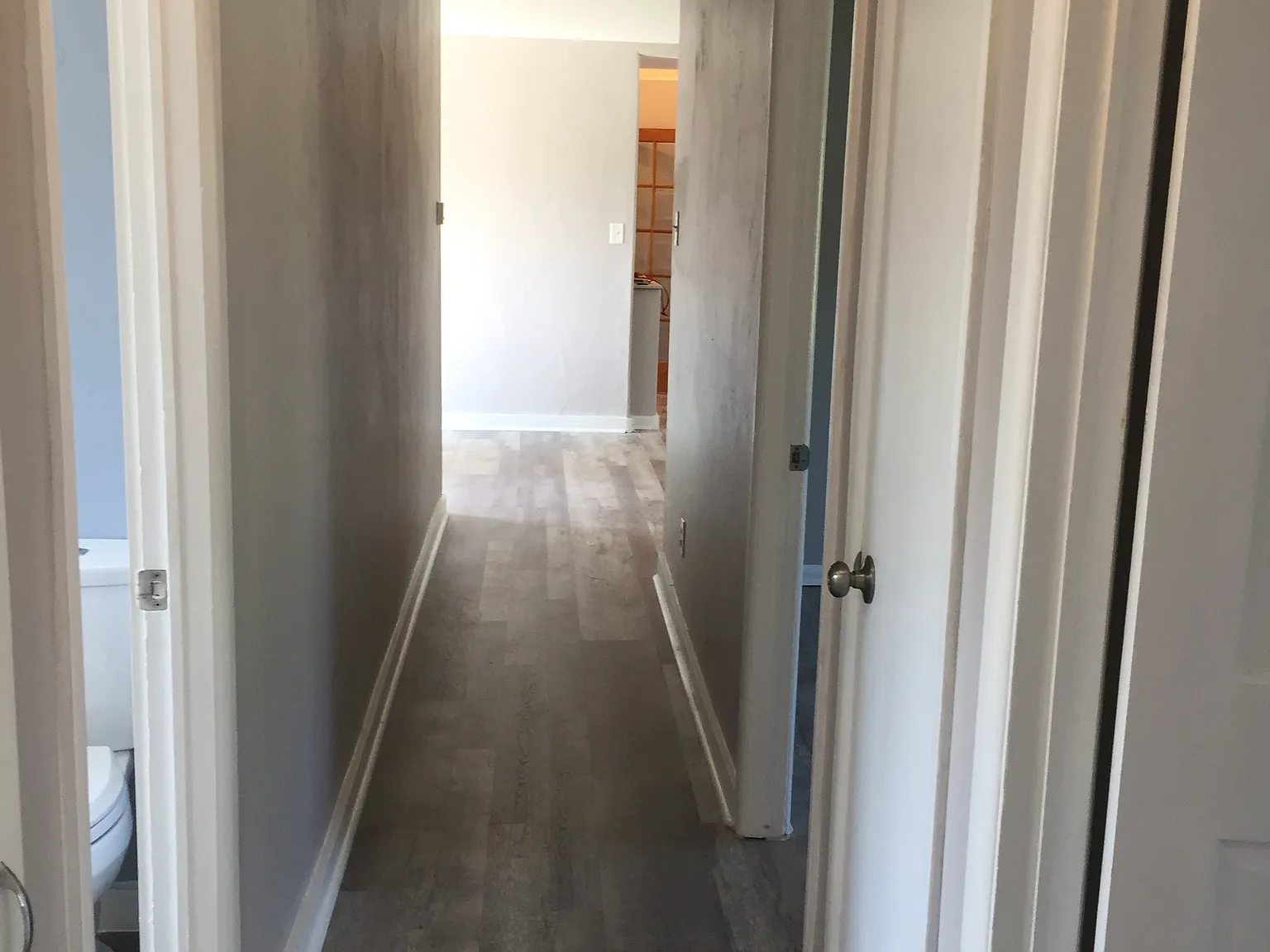 4 bed, 1250 sqft, $2,300 — Photo 4