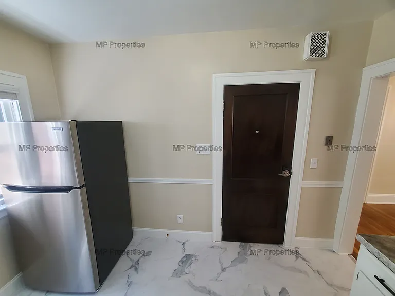 1302 Hathaway Ave #1 — Photo 16
