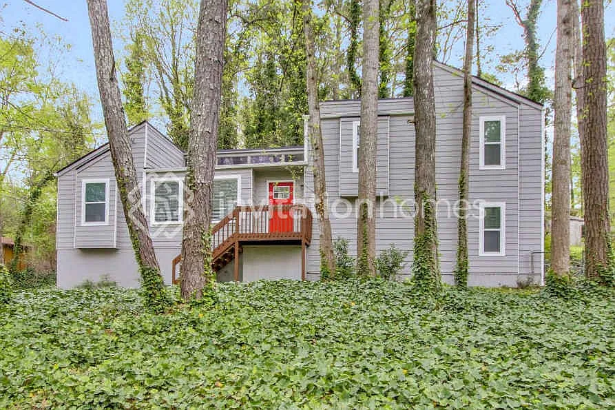 2980 Wayward Dr