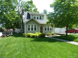 12 Edsall Rd, Franklin, NJ 07416