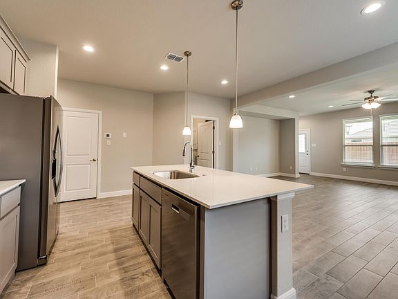 4th image of 14532 Caelum Dr