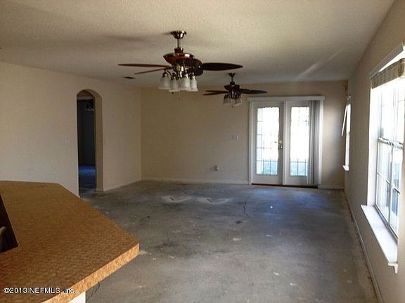 4th image of 710 Skipping Stone Way