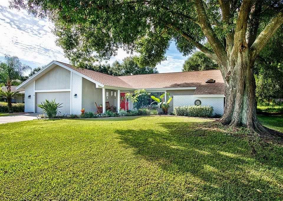 1st image of 22528 Southshore Dr