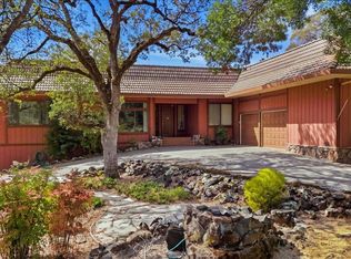 23410 Wayfarer Ct, Auburn, CA 95602