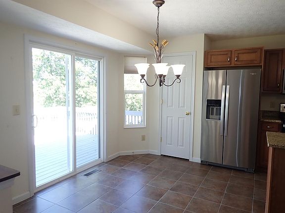 4th image of 6305 Shoreacres Ct
