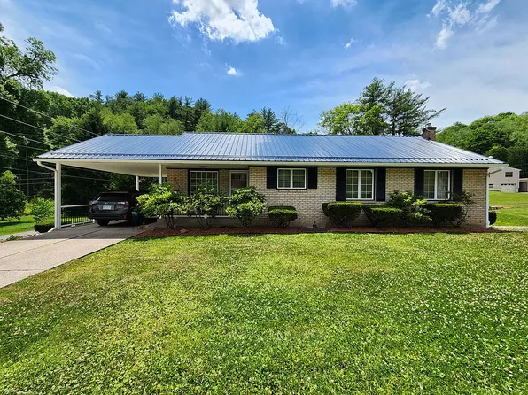 601 Oak St, Tyrone, PA 16686