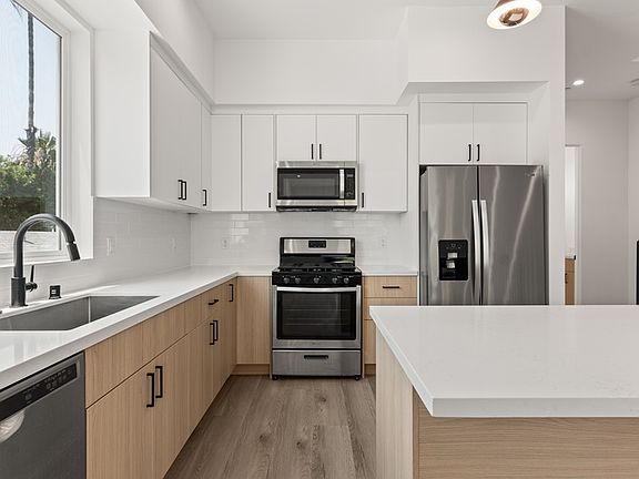 4th image of 5232 Tilden Ave #1