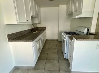 10875 White St #2, Sun Valley, CA 91352