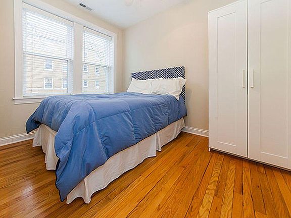 4th image of 3800 N Marshfield Ave #38082