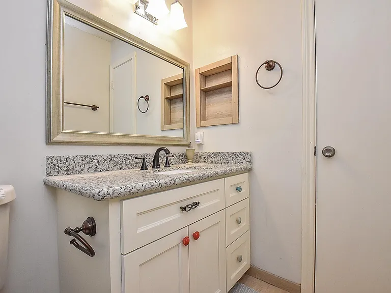 800 Country Place Dr #101 — Photo 20