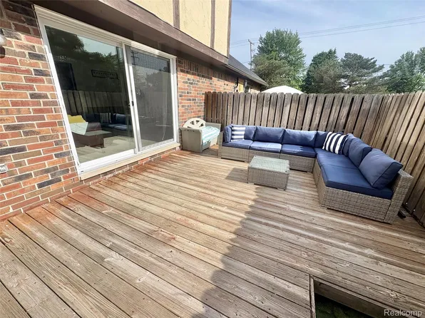 1520 Westbury Dr, Davison, MI 48423