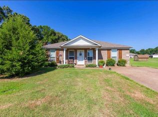 227 Richmond Dr, Medina, TN 38355