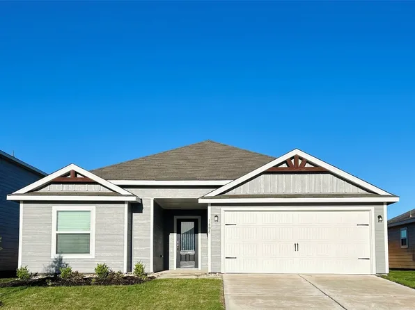 1408 Garfield Dr, Greenville, TX 75401