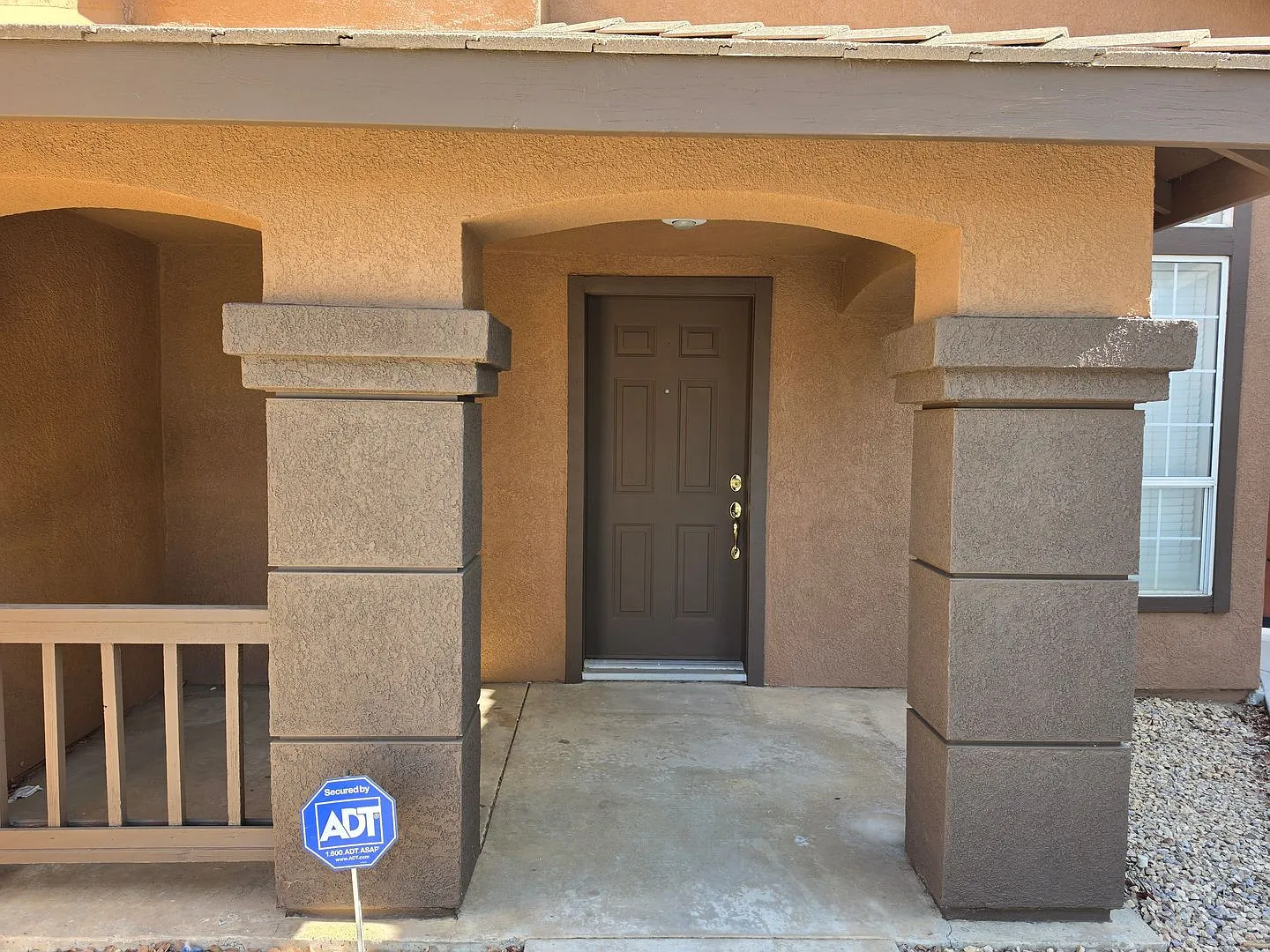 Welcome to Three Bedroom, Two in a half bath in Perris, CA! — Photo 2