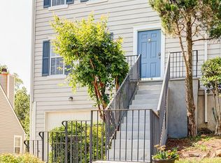 68 Bridge View Dr, Marietta, GA 30066
