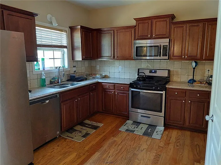 13 Burns View Ct #32G — Photo 4