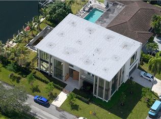 601 Layne Blvd, Hallandale Beach, FL 33009