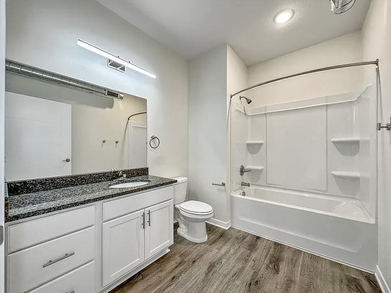 751 NE 60th St #104 — Photo 10
