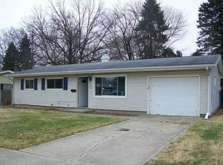 4104 Manor Dr, South Bend, IN
