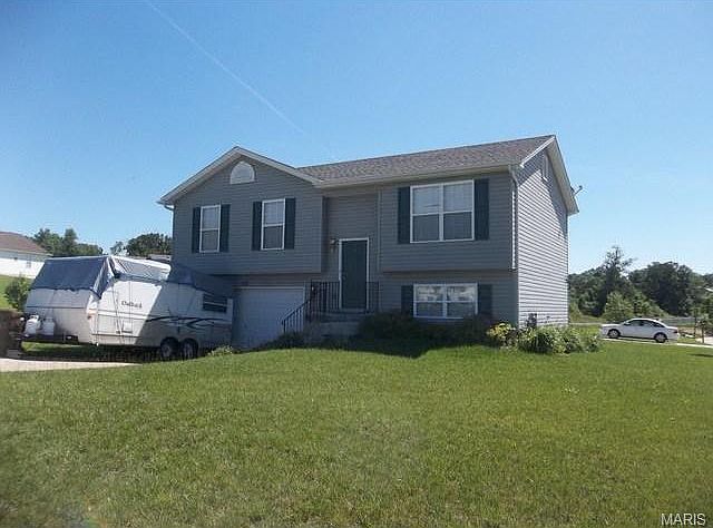 1st image of 120 Cuivre Valley Dr