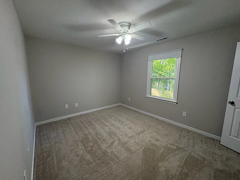 13911 Belmont Stakes Ct — Photo 17