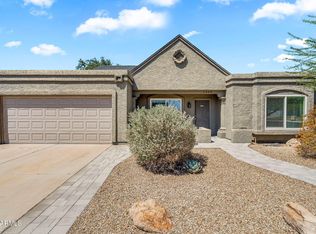 1368 E Wickieup Ln, Phoenix, AZ 85024