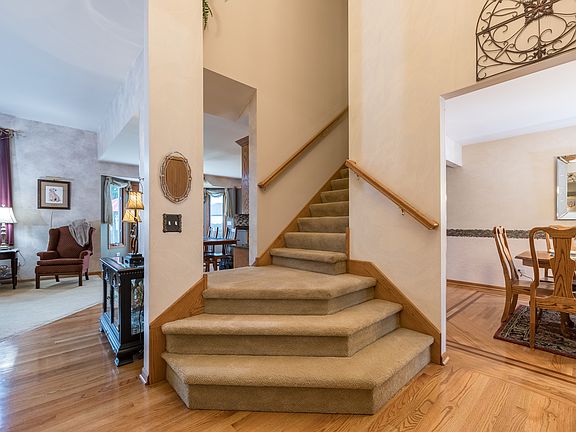 5th image of 13458 Vicarage Dr