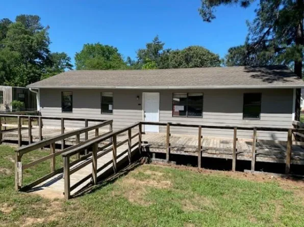 4088 Black Walnut Dr, Larue, TX 75770